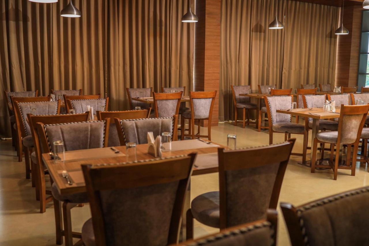 Hotel Sky Sierra Wayanad Kalpetta Esterno foto