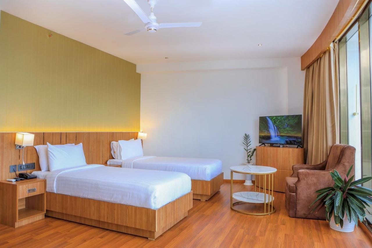 Hotel Sky Sierra Wayanad Kalpetta Esterno foto