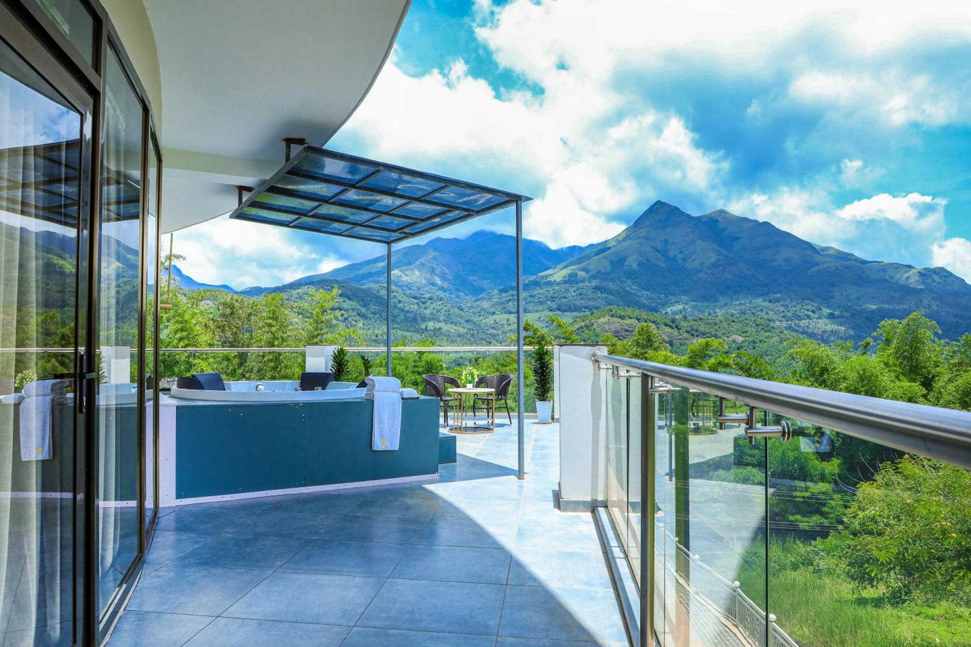 Hotel Sky Sierra Wayanad Kalpetta Esterno foto